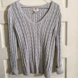 Gray cable-knit v-neck sweater